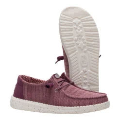 Wendy Stretch Sox - Burgundy -Austins Shoes Store 41878 605 WENDYSTRETCHSOX BURGUNDY PAIR BOTTOM conversion1