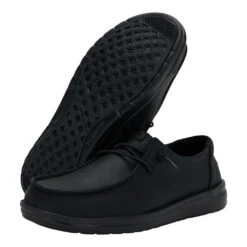 Wendy X Classic - Triple Black -Austins Shoes Store 42872 0WC WENDY WORK CLASSIC TRIPLE BLACK RIGHT PAIR BOTTOM d0fd4582 9035 49a8 b40d 71a132d78276