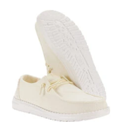 Wendy Stardust - Gold -Austins Shoes Store 43101 710 WENDYSTARDUST GOLD PAIR BOTTOM