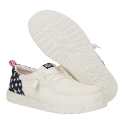 Wally Funk Americana Stars - White/Navy Blazer -Austins Shoes Store 43633 1TS WALLYFUNKAMERICANASTARS WHITE NAVYBLAZER PAIR BOTTOM conversion1