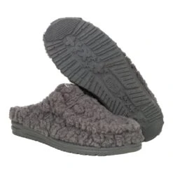 Wally Slipper - Cozy Granite Grey -Austins Shoes Store 44171 1HF WALLYSLIPPER GRANITEGREY PAIR BOTTOM