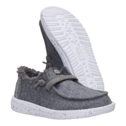 Wendy Youth Wool Cozy - Charcoal -Austins Shoes Store 44229 025 WENDYYWOOLCOZY CHARCOAL PAIR BOTTOM conversion1