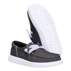 Wendy Funk Youth Friendship Lace - Black 9 Wendy Funk Youth Friendship Lace - Black -Austins Shoes Store 44616 001 WENDYFUNKYFRIENDSHIPLACE BLACK PAIR BOTTOM conversion1
