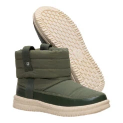 Camden Cuff Nylon Quilt - Dark Olive -Austins Shoes Store 44622 3AW CAMDENCUFFNTLONQUILT DARKOLIVE PAIR BOTTOM conversion1