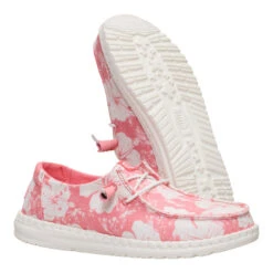 Wendy Hawaiian - Coral/White -Austins Shoes Store 44669 6CC WENDYHAWAIIAN CORALWHITE PAIR BOTTOM conversion1