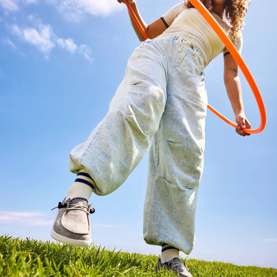 Wendy Chambray Woven - Onyx 2 Wendy Chambray Woven - Onyx - Image 2