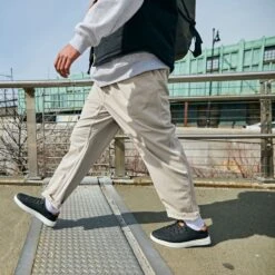 Paul Pro Classic - Black 17 Paul Pro Classic - Black -Austins Shoes Store FH25 HEYDUDE PAUL PRO 44189 001 Black 01427